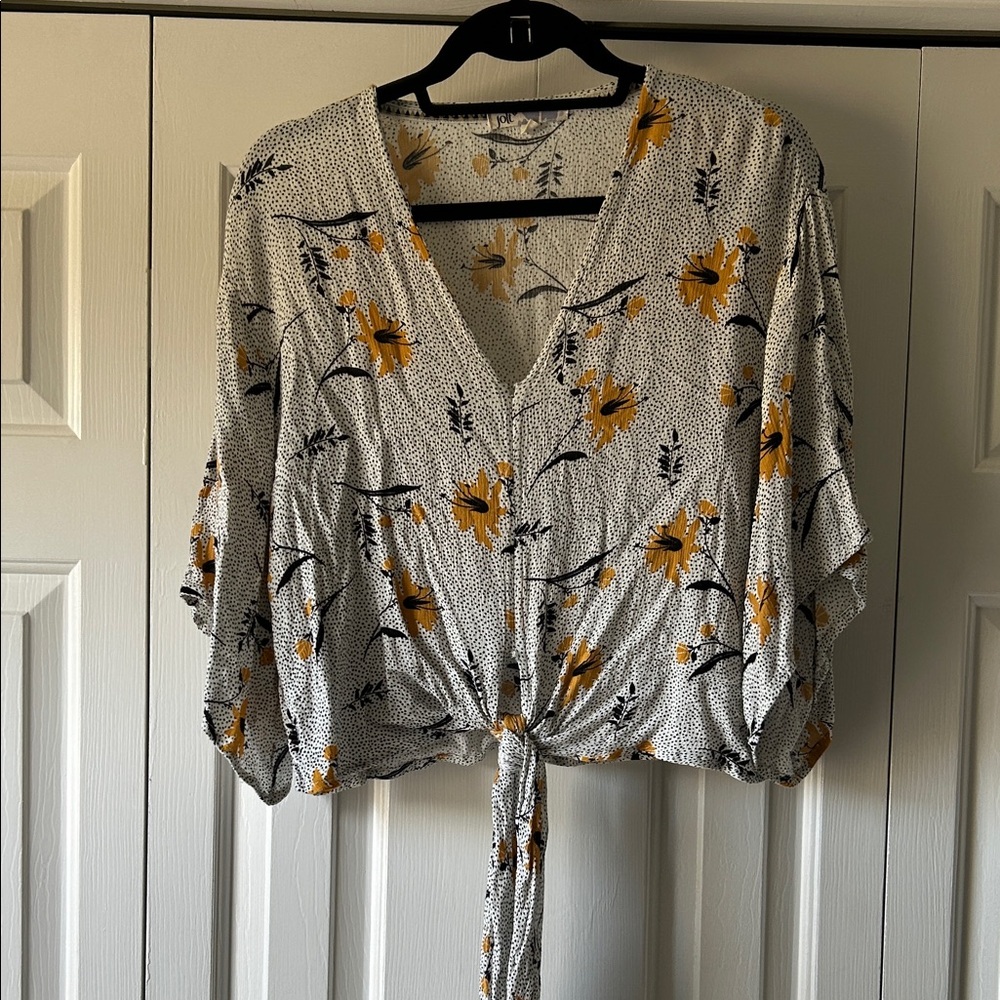 Jolt Black and Yellow Floral Tie-Front Blouse